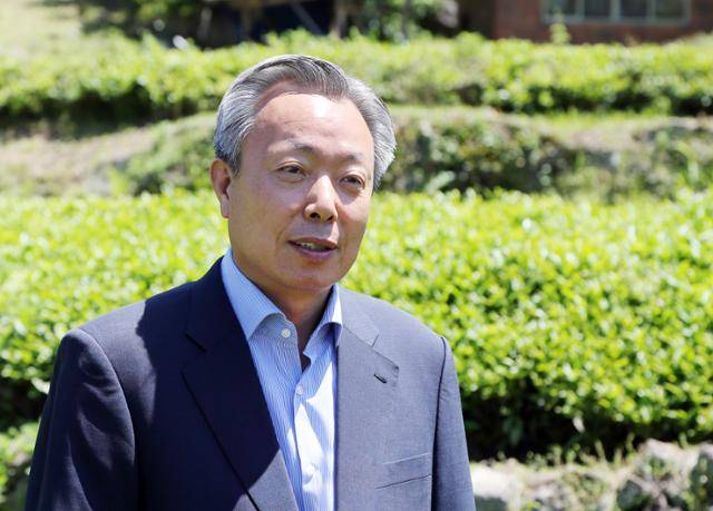 윤상기 하동군수는 모든 공직자와 군민이 한마음 한뜻 일신우일신(日新又日新) 자세로 '희망 하동 100년'의 미래 먹거리를 차근차근 준비하겠다고 강조했다. 하동군 제공