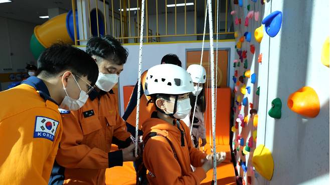 충남소방 안전체험교실 모습. 충남도소방본부 제공