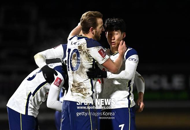 ▲ 토트넘 주전 공격수 케인과 손흥민(왼쪽부터)