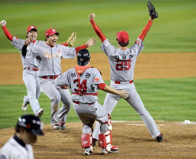 2018년 우승을 차지한 SK 와이번스. ⓒ 뉴시스
