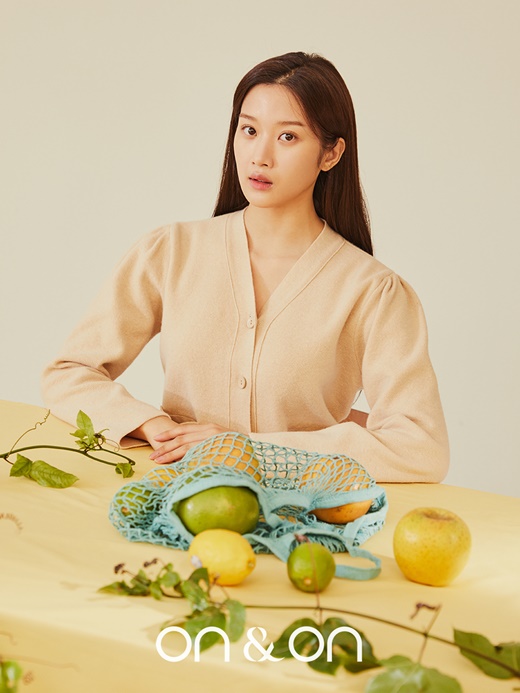 A pictorial picture of actor Moon Ga-young has been released.On the morning of the 27th, Young Contemporary Womens Wear Brand On & On released a spring picture with the newly selected muse Moon Ga-young.Moon Ga-young is loved by the public for its lovely charm and modern and smart image.Starting from the inspiration he got through three keywords, this picture uniquely depicts what happened on the table of modern brainsexes Moon Ga-young with the title of Eat, Enjoy, Love by Julia Roberts, a little bit bit, Eat, PLAY THE GAME, and LOVE.The overall atmosphere in this picture is reinterpreted and expressed the tone and mise-en-scene of the 70s of the Netflix series Queens Gambit, which deals with the story of chess genius.Above all, I have captured three episodes in everyday life that find a new balance in the present New Normal era, which I think has stopped, with the mood of On and On.In particular, Moon Ga-young in the picture shows spring styling that coexists with retro sensibility and modernity, and attracted attention with a different charm from the youthful appearance in the drama True Beauty.In the cut with a light crop jacket, the trendy set-up styling emits a urban charm, from the daily look of the wearable jacket to the knitwear showing her elegant mood, the pastel-toned nocara jacket with a spring scent, and the spring coordination that highlights the feminine yet lovely side. I did.On the other hand, on-on 21SS items worn by Moon Ga-young in the picture can be purchased through the official online store Rounds, national department stores and premium outlets on-on stores. For more information on Brand, please visit the official SNS Instagram and Facebook.