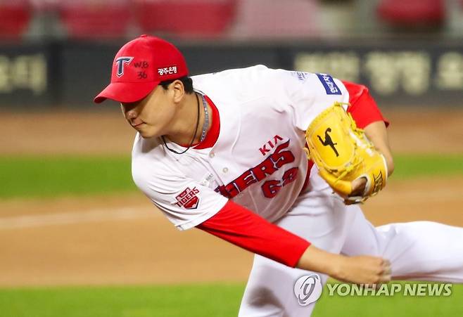투구하는 정해영 [연합뉴스 자료사진]