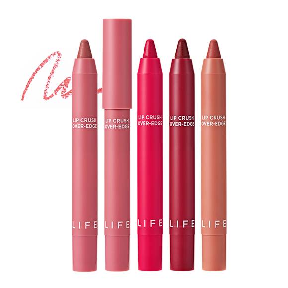 펜슬의 엣지있는 컷팅면으로 정교한 립 라이닝이 가능한 라이프 컬러 립 크러쉬 오버엣지, 겟어라이프, 1만원, Its Skin.