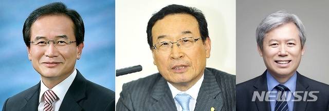 [안동=뉴시스] (왼쪽부터) 이용두 전 대구대 총장, 함인석 전 경북대 총장, 김상동 전 경북대 총장. (사진=뉴시스 DB) 2021.01.28