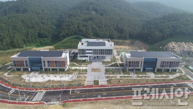 ▲경남마산 로봇랜드 내 연구센터 전경. ⓒ창원시