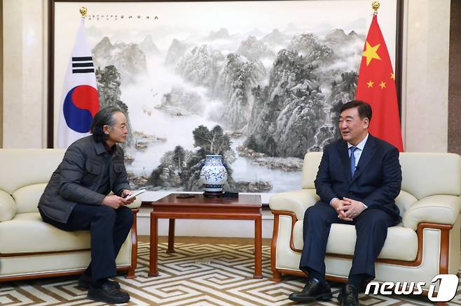 싱하이밍 주한중국대사가 27일 서울 중구 주한중국대사관에서 뉴스1과 인터뷰를 하고있다. 2021.1.27/뉴스1 © News1 황기선 기자