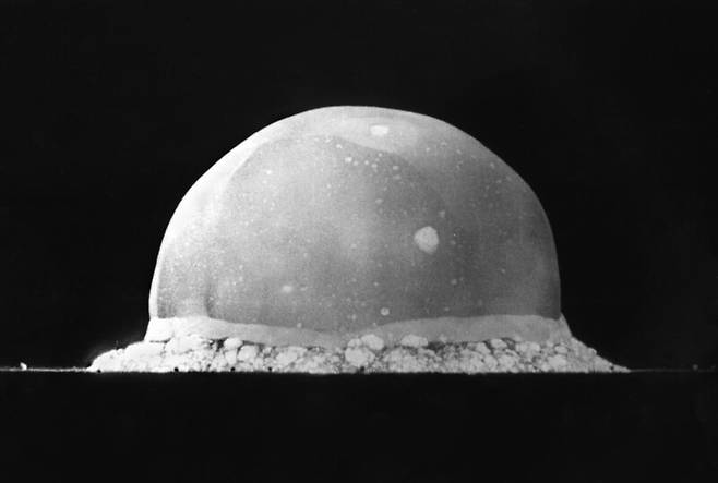 크뤼천 박사 등이 인류세의 시작점으로 주장한 1945년 7월16일의 첫 핵실험 장면. 위키피디아