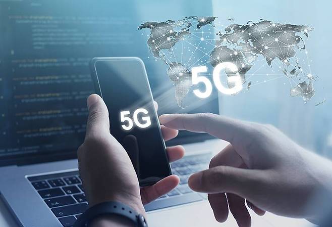 5G 관련 이미지. 출처=셔터스톡