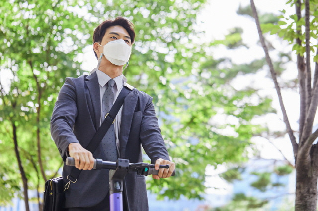 코로나19를 통해 긍정적인 변화를 경험하는 외상 후 성장이 나타날 수 있다는 연구 결과가 나왔다./사진=게티이미지뱅크