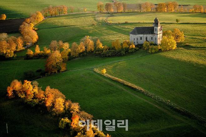 로봇을 상상해낸 카렐과 요세프 차페크 형제가 자란 말레 스바토뇨비체(사진=체코관광청)