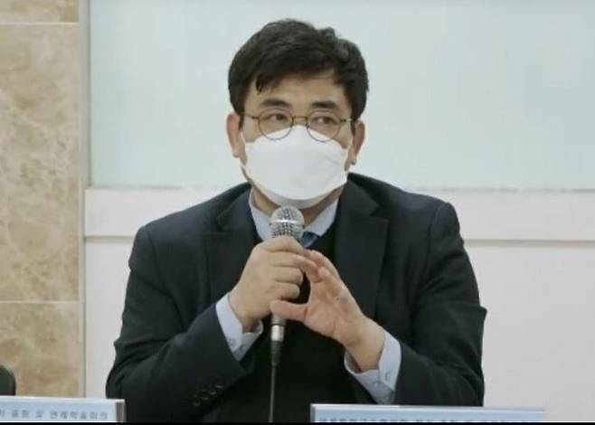 세계평화교수협의회 주최 ‘문선명·김일성 특별회담 30주년과 한반도 평화’ 학술회의 발제를 맡은 국가안보전략연구원 책임연구원 김일기 박사.