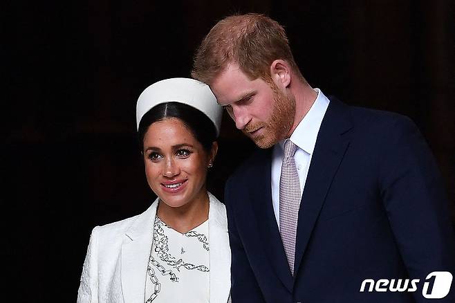 영국 해리 왕자(오른쪽)과 메건 마클 부부. © AFP=뉴스1