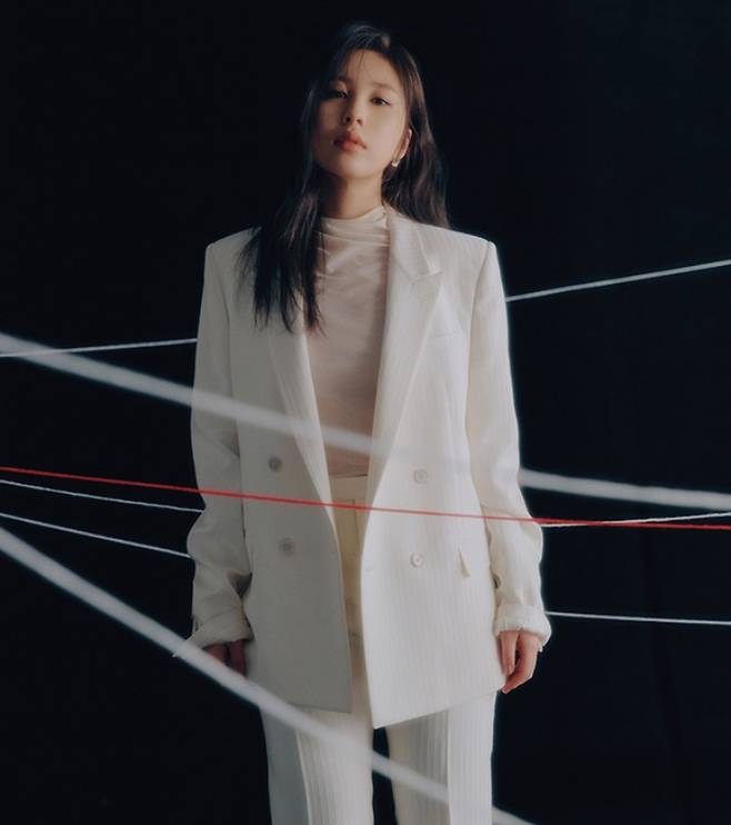 이번 앨범의 타이틀곡은 '잘 가'다. 안테나 제공