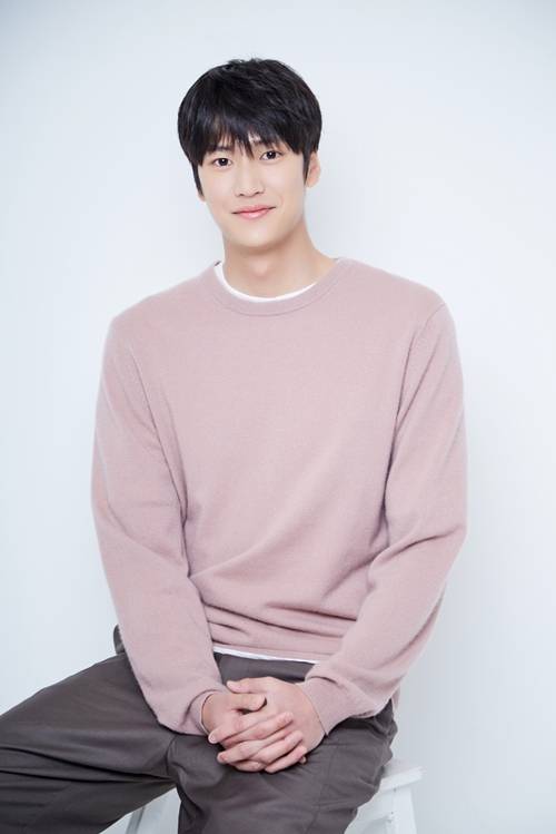 ‘철인왕후’ 나인우가 최근 종영 인터뷰를 진행했다. 사진=큐브엔터테인먼트