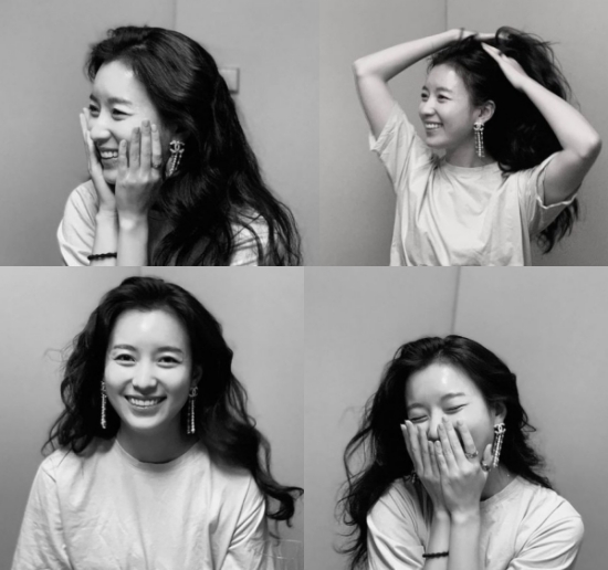 Han Hyo-joo , world happy Smile 