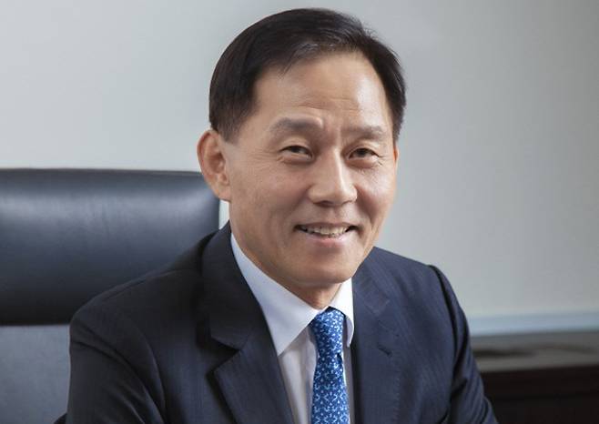 정몽익 KCC글라스 회장. KCC 제공