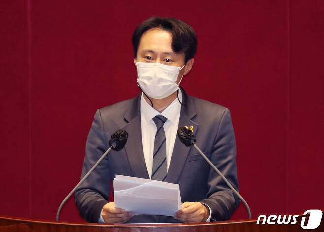 이탄희 더불어민주당 의원. 2021.2.4/뉴스1 © News1 성동훈 기자