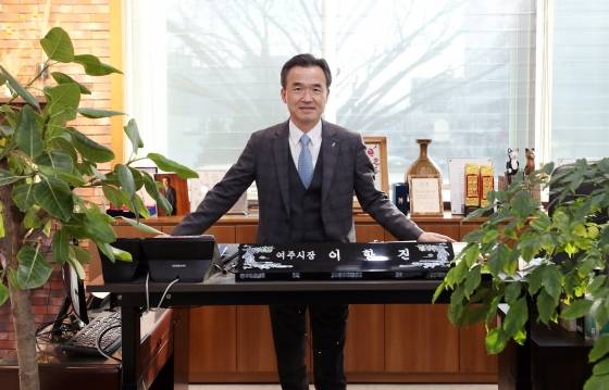 ▲이항진 여주시장/사진=김휘선 머니투데이 기자