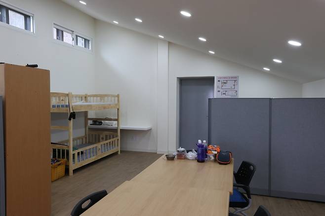 특수 산악구조대 대기 공간