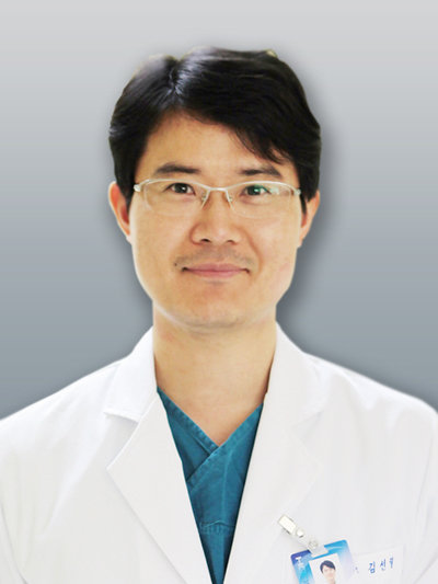 주관연구책임자인 김선영 은행장(치과보존과 교수)