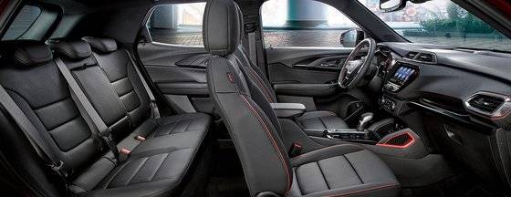 쉐보레 트레일블레이저 RS 트림 내부. 사진 쉐보레