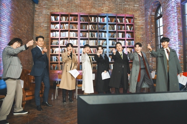 Mulberry monkey school Lim Young-woong, Young Tak, Lee Chan-won, Jang Min-Ho, Kim Hie-jae, Huang Yun women will present Hero mulberry color special feature with actor Park Sung-woong.In the 42nd episode of TV CHOSUN Mulberry Monkey School: Life School broadcast on March 10, Mr. Trotmen receive a limited-class action acting class for Park Sung-woong, who is perfect for both action and acting.Park Sung-woong, a man whom men love, reveals his extraordinary fanfare for Mr. Trotmen, and emits hidden mong-pil by transferring the action acting that has been polished.Mr. Trotman cheered with a previous-class reaction to the unimaginable appearance of Park Sung-woong.Park Sung-woong proved that he is a steam fan of Mr Trot in the aspect of Sung Woong Wiki, which is as good as Chanto Wiki, which tells the information about Mr Trot along with the surprise confession that all family members are Mr Trot fans.Mr. Trotmen held a 6-color 6-color S/S fashion show with a trench coat and exploding coolness ahead of the Action Noir challenge.In particular, Mr. Trotman has launched a survival total game that burns the battle to play the role of Jang Guk-young and Joo Yoon-bal of Hero, the legend of action and the romance of men.In the midst of the centurys Jinsunmi confrontation, Jean Lim Young-woong - Sun Young Tak - Lee Chan-wons game was overturned.In addition, Lim Young-woong predicted the Korean version of Rambo Woong, which is a Korean version of the action with a gun, and a member who was in a ridiculous accident was burned in competition.In addition, Mr. Trotman showed off the emotions of a dark man, such as walking to the sky and living a good life with mulgi charging time.Mr. Trotman, who captivated Park Sung-woong with overwhelming immersion, was born and impressed everyone.In a heated atmosphere, emotional craftsman Lim Young-woong showed Yain, and Park Sung-woong, who selected the mens karaoke song Seosi in the heated torch of Mr. Trotmen, completed the stage where the sweet Lim Young-woongs featuring was added, and the scene was warmed up.It was an action acting class where Mr. Trotman and human noir Park Sung-woong met and the coolness and fun of seven men exploded, he said.I hope youll see a special feature of Hero mulberry color that will bring you another attraction of Trotmen.