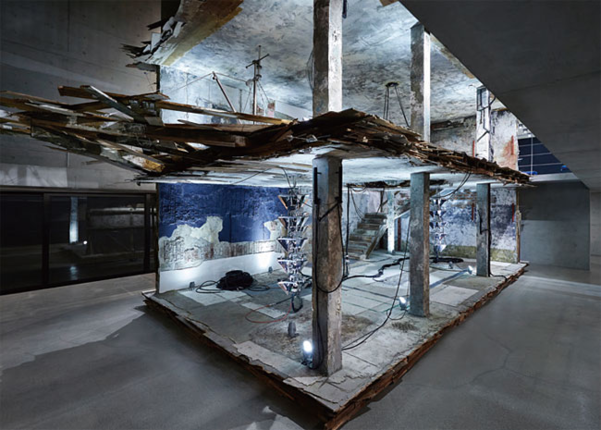 1·2층 폐허 구조물. 아티스트 프레드릭 헤이맨의 3D 작업을 재현했다. / 젠틀몬스터