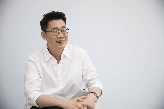 조효진 PD는 '범인은 바로 너' 등을 비롯해 글로벌한 예능을 만드는데 능하다. 다른 문화를 이해하고 받아들이는 힘 역시 강했다. 사람이 좋은 것도 좋은 프로그램을 연출하는 데 큰 바탕이 된 것 같다.