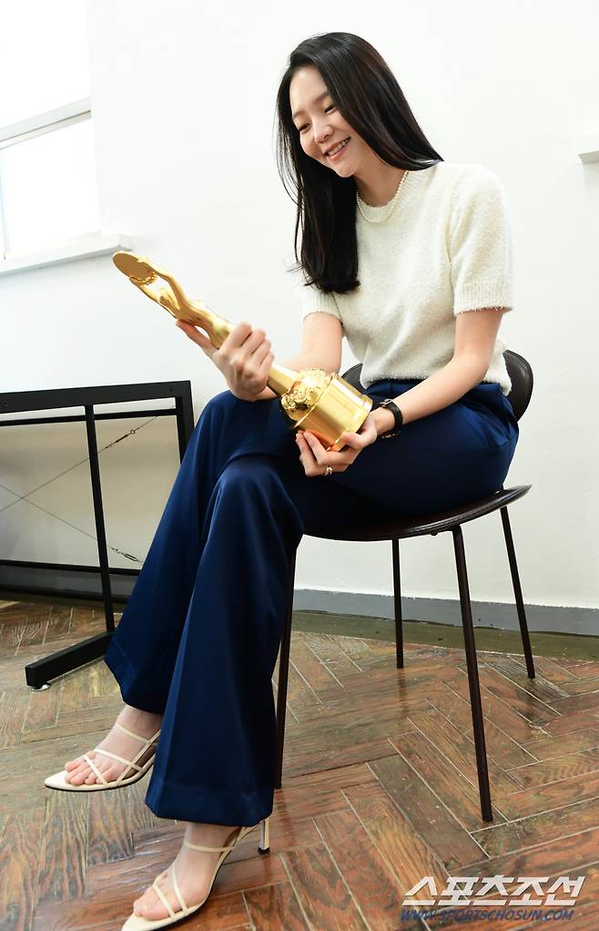 제41회 청룡영화상 여우조연상 수상자 이솜

최문영 기자 deer@sportschosun.com /2021.02.22/