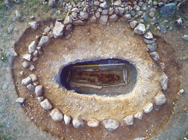 아시아 고고학계이 주목을 받았던 한-몽골 공동 2500~2000년전 미라 발굴, 알타이 현장