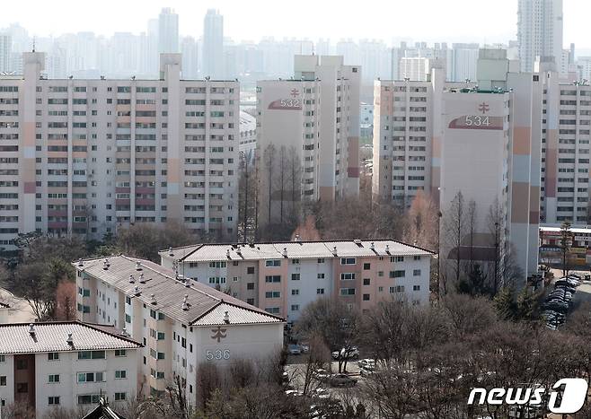 서울 양천구 목동 아파트 5단지의 모습. 2021.2.23/뉴스1 © News1 구윤성 기자