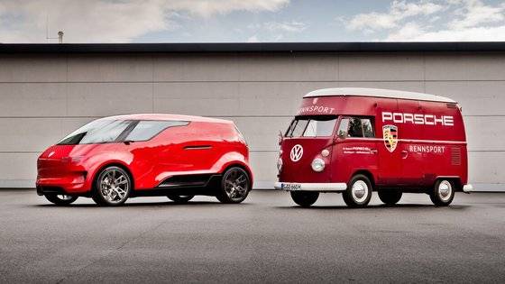 포르셰 '비전 레이스 서비스' 미니밴 콘셉트카. 폴크스바겐의 마이크로버스 T1과 닮았다. [사진 모터트렌드 캡처]