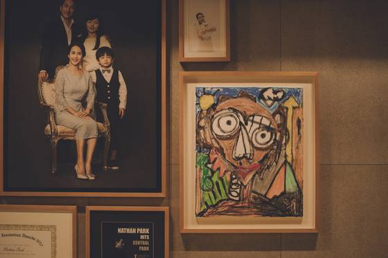 A famous picture from “Parasite” drawn by the Park family’s youngest son Da-song in the story. The picture was actually drawn by rapper-turned-artist Hooni Hoon, whose artist name is known as Zibezi. [CJ ENTERTAIMENT]