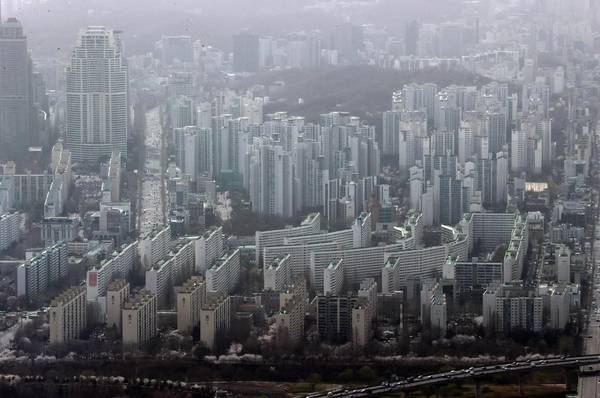 지난달 29일 오후 서울 강남구 일대 아파트 단지 모습.