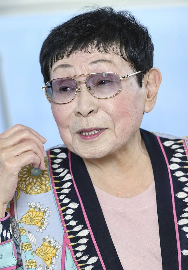(도쿄 교도=연합뉴스) TV 드라마 '오싱'으로 유명한 일본인 작가 하시다 스가코가 지난 4일 급성 림프종으로 별세했다. 사진은 2019년 11월 교도통신과의 인터뷰 당시 모습.