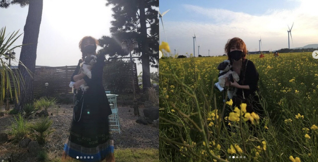 Actor Shim Eun-Jin has set out on Jeju Island Travel with his loved ones.Shim Eun-Jin posted a picture on his instagram on the 8th with an article entitled From Noksanro Rapeseed Flower Road to Arboretum Night Market ~ Cho and Anguin.Shim Eun-Jin in the public photo is looking for Jeju Island with her husband Jeon Seung Bin and Pet.I am having a happy time taking commemorative photos in the background of the beautiful Jeju Island scenery.Meanwhile, Shim Eun-Jin became a legal couple after completing his marriage report with Actor Jeon Seung-bin in January.