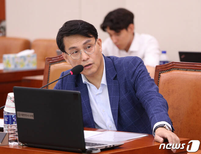 윤상현 무소속 의원. 2020.7.6/뉴스1 © News1 신웅수 기자