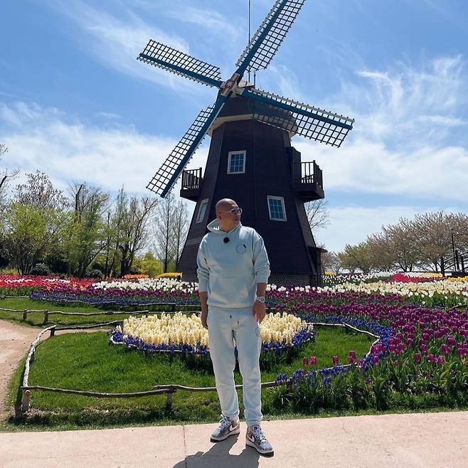 ▲ 돈스파이크. 출처ㅣ돈스파이크 SNS