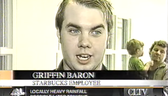 18년 전 그리핀 바론의 모습. 바론이 유튜브에 업로드한 당시 인터뷰 영상 캡처