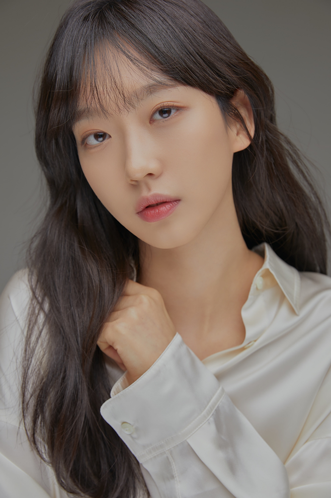 한지현