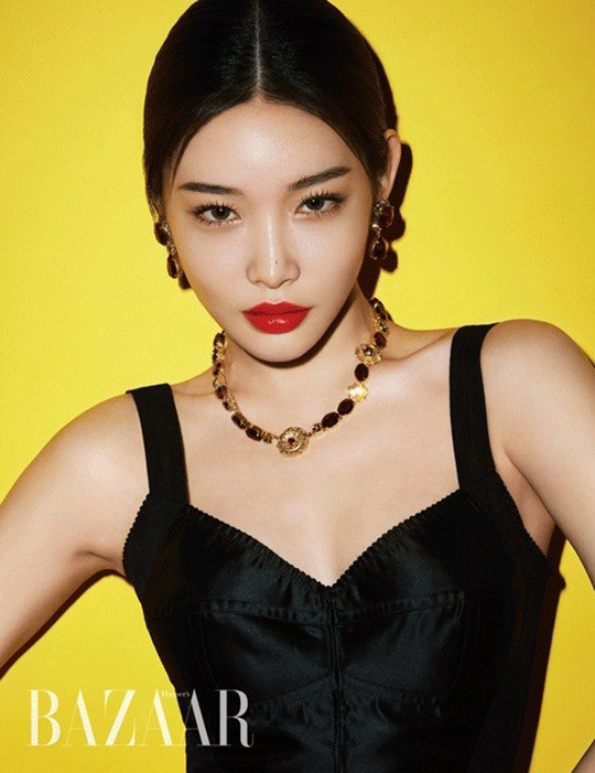 This picture is a makeup picture with a brand, and you can get a glimpse of Chunghas unique charisma.Chunghas pictures and videos can be found on the May issue of Harpers Bazaar website and Instagram.Photo Harpers Bazaar Korea