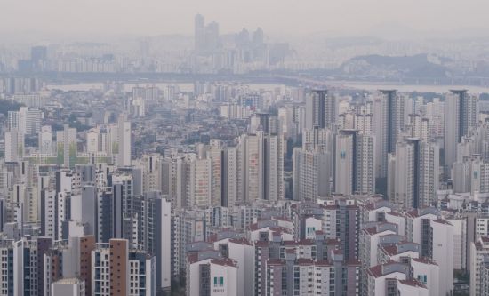 서울 서대문구와 마포구 일대의 아파트 모습 [이미지출처=연합뉴스]