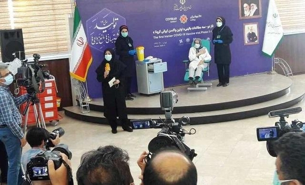 이란 정부의 코비란 대량생산 계획 발표. /연합뉴스