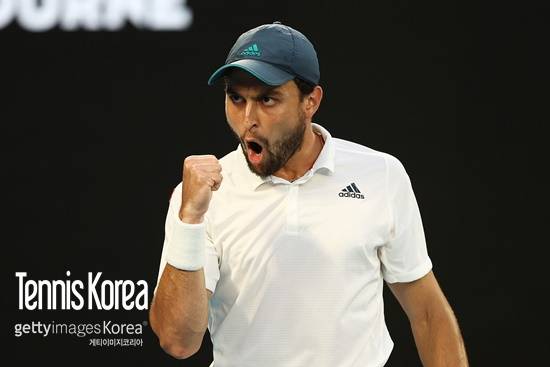 호주오픈에서 카라체프의 활약은 전 세계 테니스팬들을 놀라게 했다