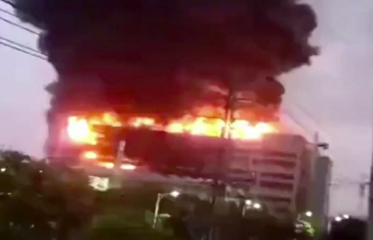 애플 부품공급사인 케이스텍공장이 화재로 불타고 있다 [scmp]