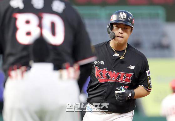 개막 초반 부터 뜨거운 타격감을 보여주고 있는 KT 강백호가 조아제약 주간 MVP로 선정됐다. IS포토