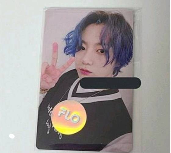 인도네시아에서 300만원에 팔린다는 방탄소년단 정국(BTS JUNGKOOK) 포토 카드