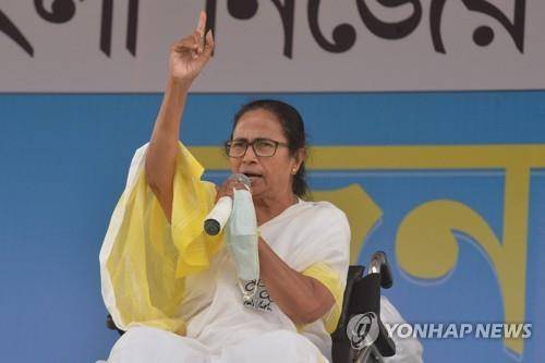 웨스트벵골주 선거에서 승리한 마마타 바네르지 주총리  [AFP=연합뉴스]