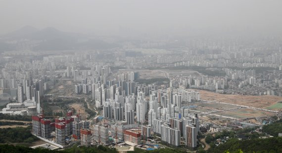 경기도 광주시 광주시 남한산성에서 바라본 서울 도심.뉴스1