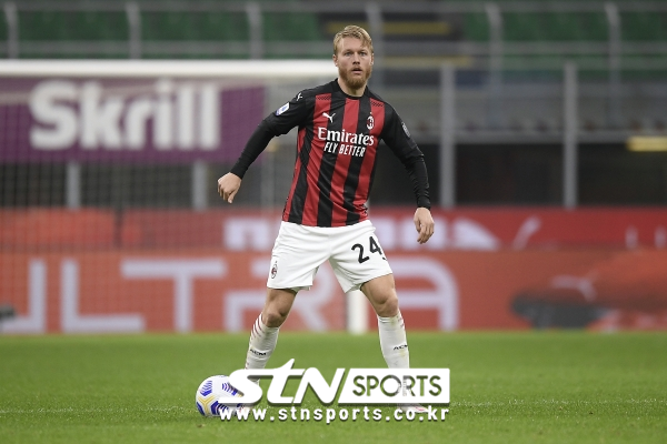 AC 밀란 센터백 시몬 키예르